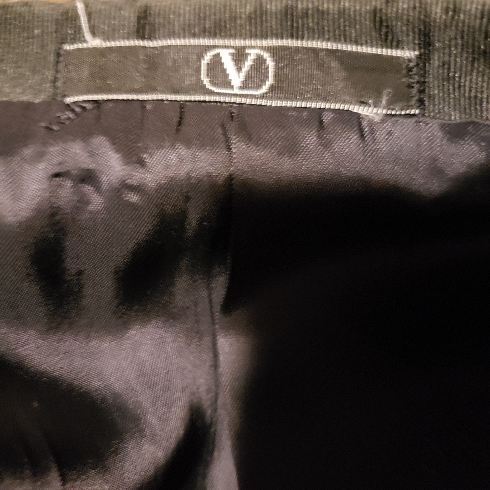 Valentino tuxedo jacket. - Picture 3 of 6
